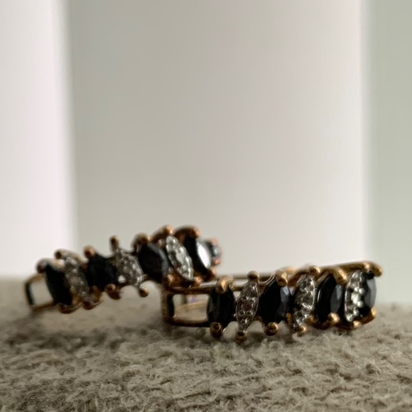 Hoop Earrings - Picture 1 of 2